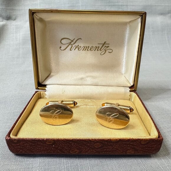 Vintage Krementz Gold Plated "C" Monogrammed Cuff Links in Box - Picture 1 of 12